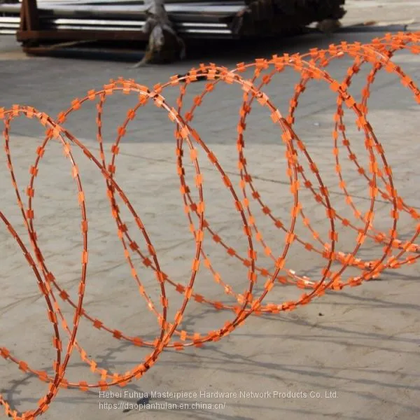 Bto-22 Double Screw Barbed Wire/Blade Gill Net Manufacturer photo-4