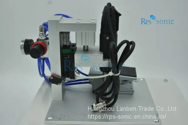 35Khz 800W Ultrasonic Spot Welder With Foot Pump for Mask Earloop Weldig photo-4