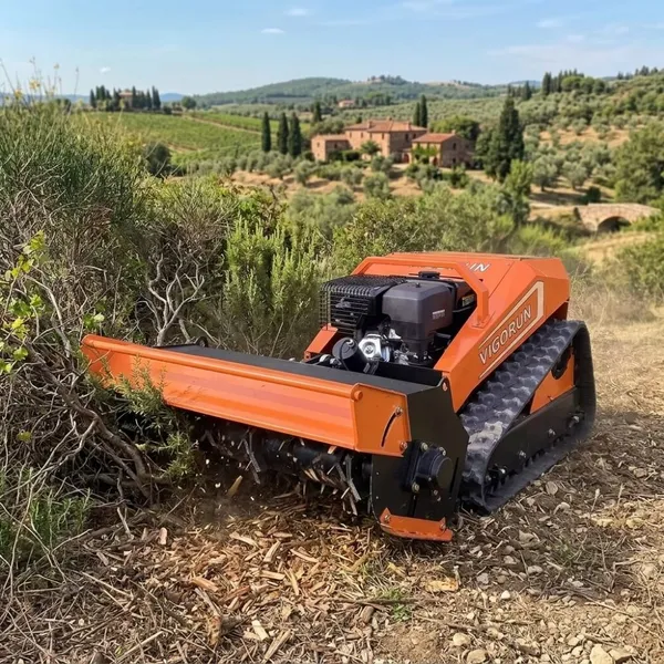 Vigorun MTSK800 Rubber Track Remote Operated 800mm Grass Crusher Farm Pasture Rangeland Heavy‑duty Mulcher