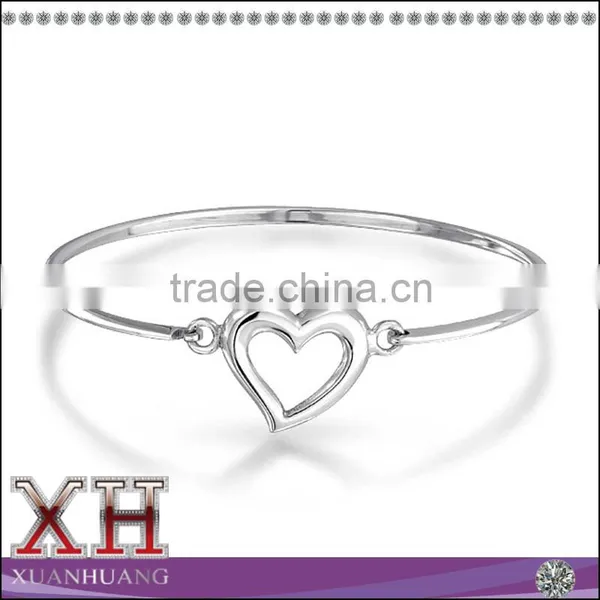 925 Sterling Silver Polish Heart Catch Bangle Wholesale photo-2