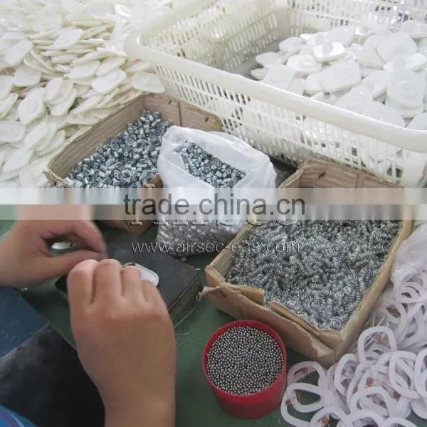 Checkpoint 8.2 Mhz Eas Anti Theft Alarm Mini Square rf Hard Tag photo-3