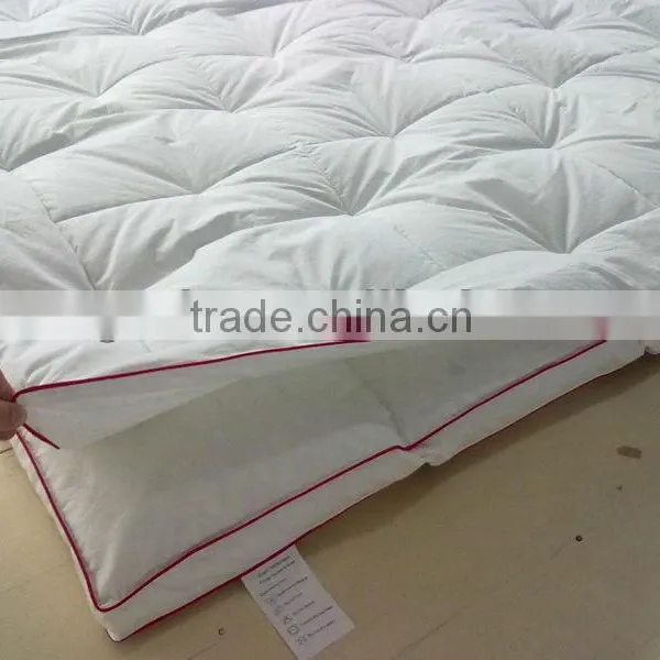 Polyester & Duck Feather Two Layers Mattress Topper photo-2
