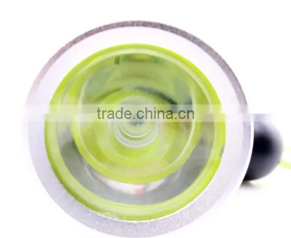 Hot Sales Factory Supply Rechargeable Waterproof Torch Light T6 LED Diving Powerful Led Flashlight photo-3