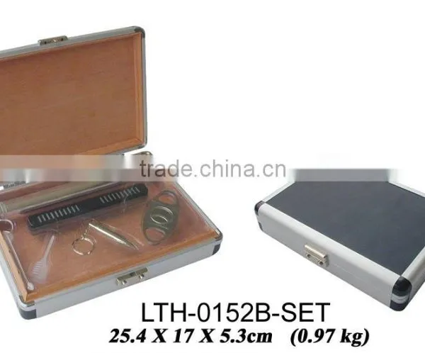 Portable Cigar Humidor Set photo-3