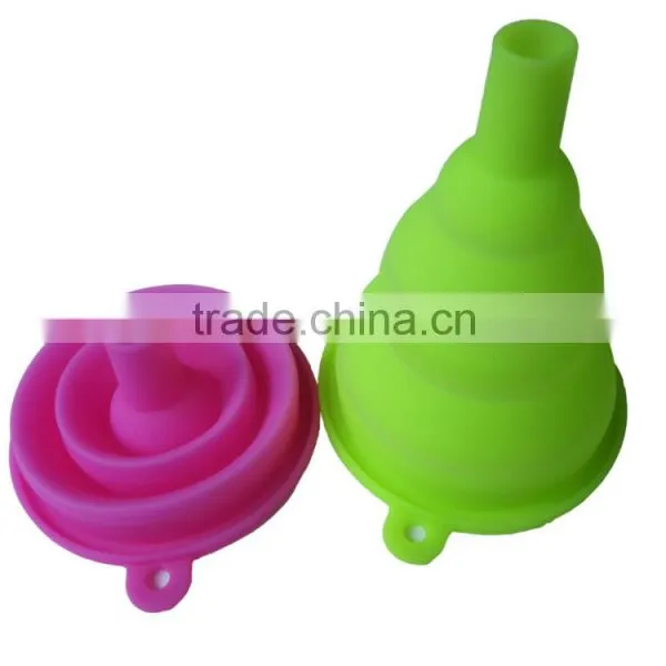 Hot Selling Food Grade Silicone Collapsible Folding Funnel for Kitchen Tools photo-2