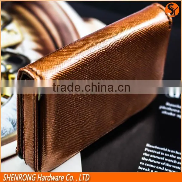 Luxury Gold Color Credit Card Holder With PU Leather Material as Promotional Gift photo-4
