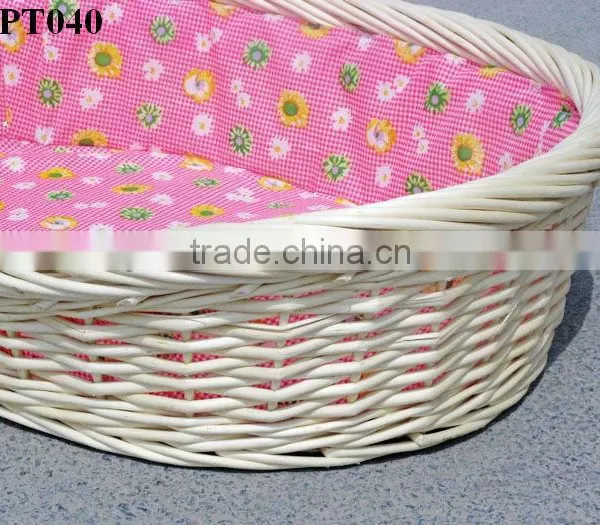 Large Oval Step-In wicker baskets for dogs