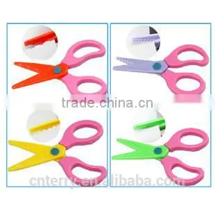 Lace Plastic Scissors 6 In 1 Scissors Suit photo-2
