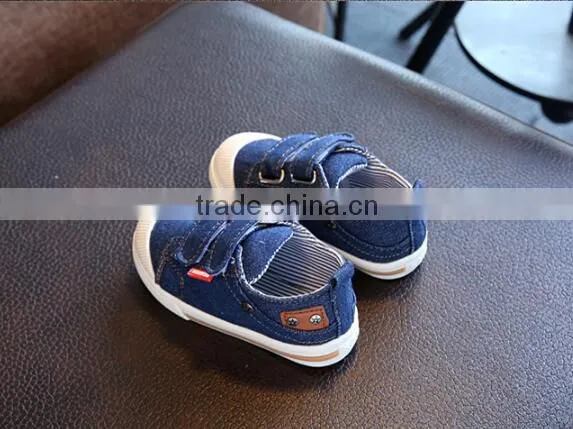 Zm35395a Fashion Children Boys Jeans Canvas Shoes Wholesale photo-4