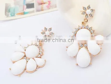 Fashion Contracted Joker White Earrings photo-5