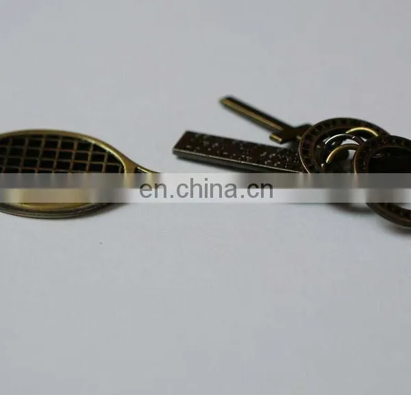 Wholesale Customized Badminton Racket Shaped Keychain/keyring