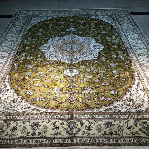 6'x9' Handmade Golden Silk Persian Carpet and Rug for Sitting Room and Bedroom photo-4