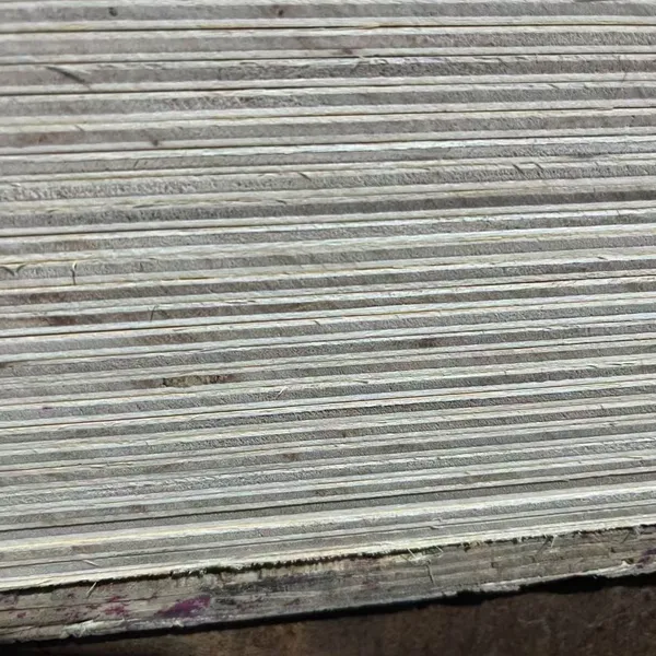Light Straight Grain Engineered Veneer Plywood photo-2