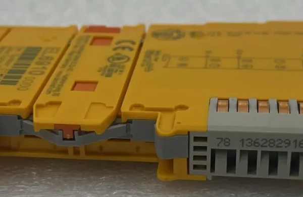 Beckhoff EL6910 EtherCAT TwinSAFE Logic Terminal Advanced Safety Controller Module FSoE PROFIsafe SIL3 PL e photo-3