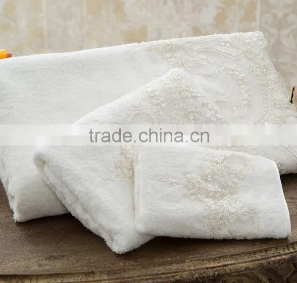 ANNA LUCIA HANDMADE TOWEL