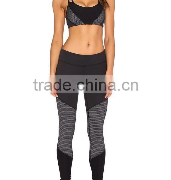 Sportswear OEM Service Yoga Set in Fitness Women Yoga Pants/sport Bra photo-2