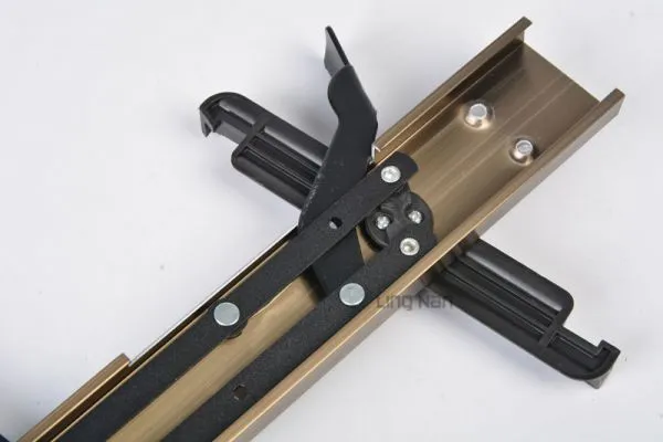 Ghana Cheap Price Jalousie Windows Frame 6-AP1 Africa Popular Type Louvre Blade photo-3