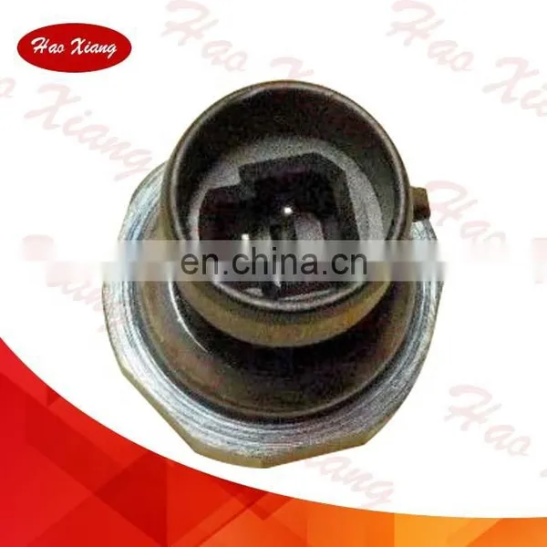 Good Quality Oil Pressure Sensor 8513826 photo-2