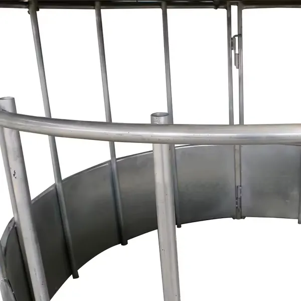 Cattle Round Bale Feeder With Cover Roof and Waterproof Horse Hay Feeder for Sheep Farm photo-4