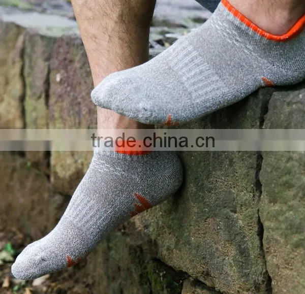 Wholesale Men Cotton Anti-Slip Sports Socks photo-3
