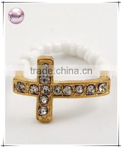 Gold Tone / White Seed Beads & Clear Rhinestone / Cross Stretch Ring