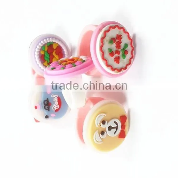 Custom PVC Round Plastic Ring, Kids Finger Ring For Gift photo-2