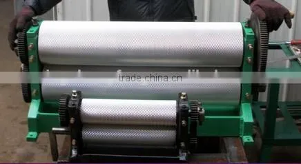2016 Hot Sale Manual Beekeeping Tools/ Beewaxs Foundation Machine photo-5