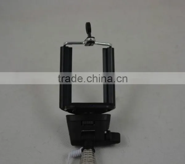Self Timer Wired Selfie Holder Universal Retractable Camera Selfie Stick Adjustable Handheld Monopod Mount Holder for IPhone 5 5 photo-3