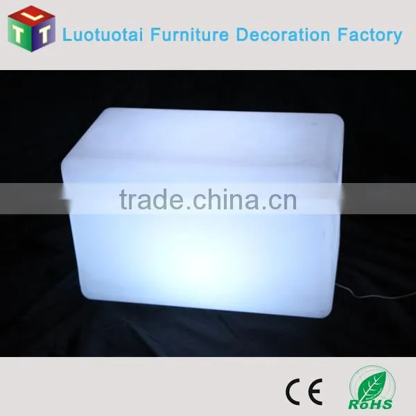 55CM Rechargeable Li-battery Operated Remote Control PE LED Bar Stools/LED Nightclub Glow Furniture LTT-LC01 photo-4