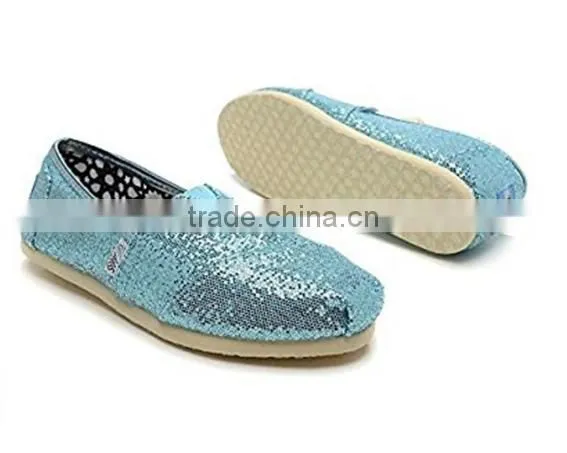 Brand Name Classic Canvas Shoes Excess Inventory for Sale photo-4