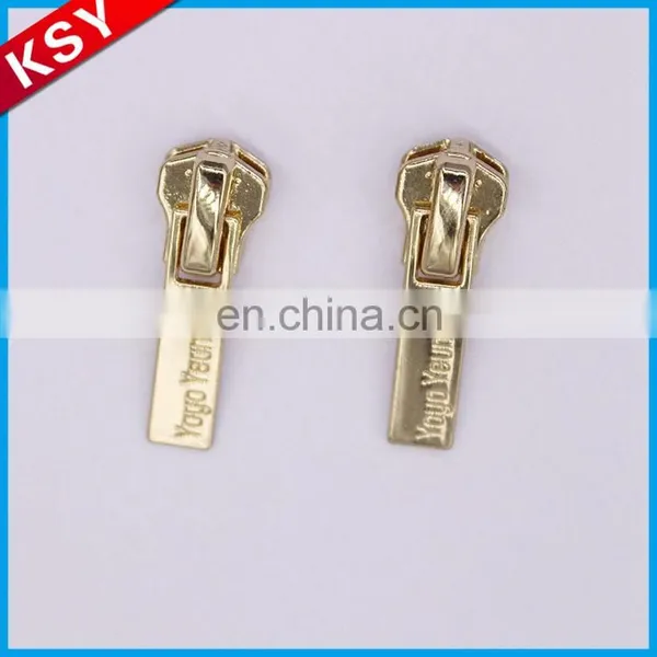 Fashion Custom Rubber Zipper Pull for Bags photo-4