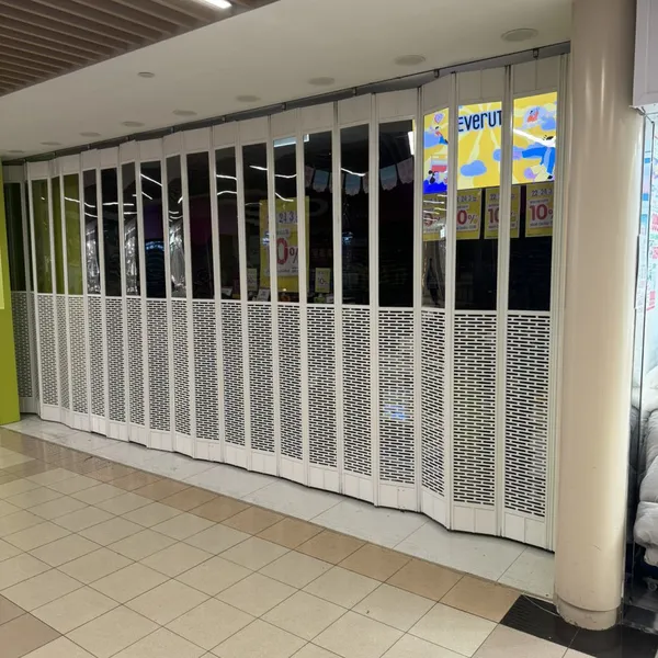 Aluminum Folding Door | Shop Front Upgrade | Stylish, Durable & Smooth photo-4