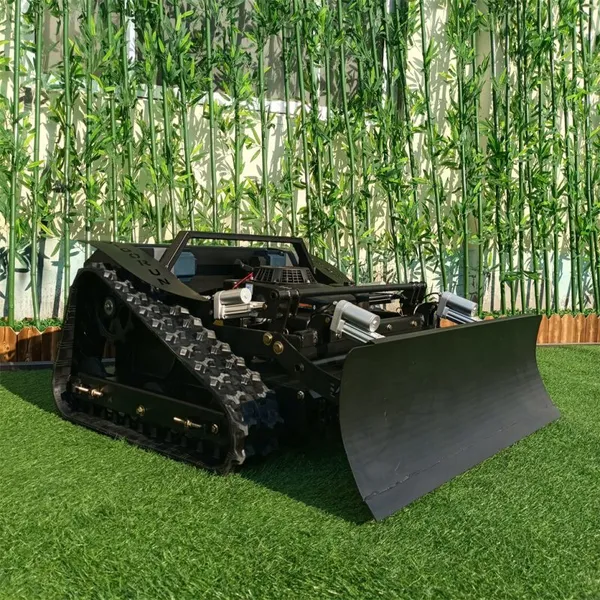 Loncin Industrial Single Cylinder Gasoline Engine Rubber Track Grass Cutter Remote Control Travel Speed 0~6Km/H photo-3