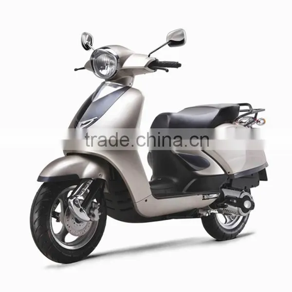 Cool Design 50cc/125cc/150cc Gas Scooter photo-2