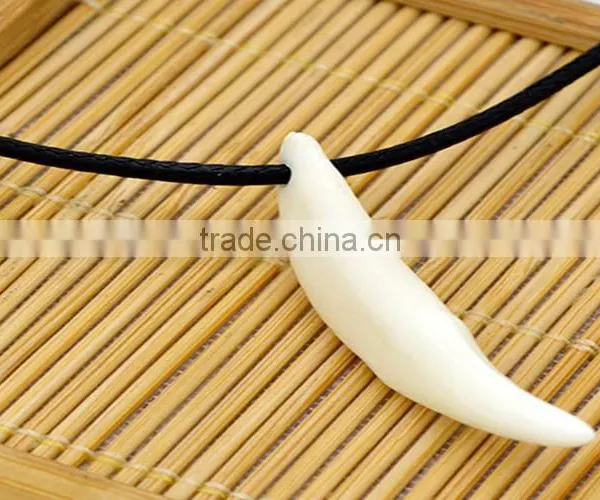 2015 Unique Design Tibet Style Beige Wolf Teeth Pendant Necklace Men Crystal Wolf Tooth Pendant photo-6