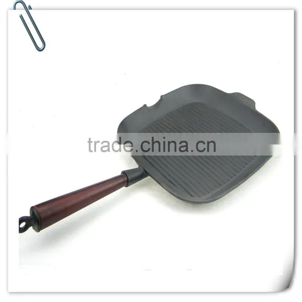Cast Iron Sizzling Steak Pan With Wooden Base
