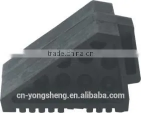 Heavy-Duty Rubber Wheel Stopper
