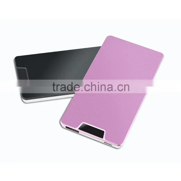Shenzhen Wholesale Promotional Gift Super Thin Li-polymer Battery Power Bank 3000mAh With 2 LED Torching Indicators for Phones photo-2
