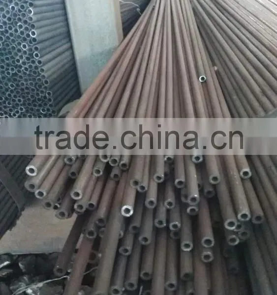 A192 Black Seamless Pipe photo-2