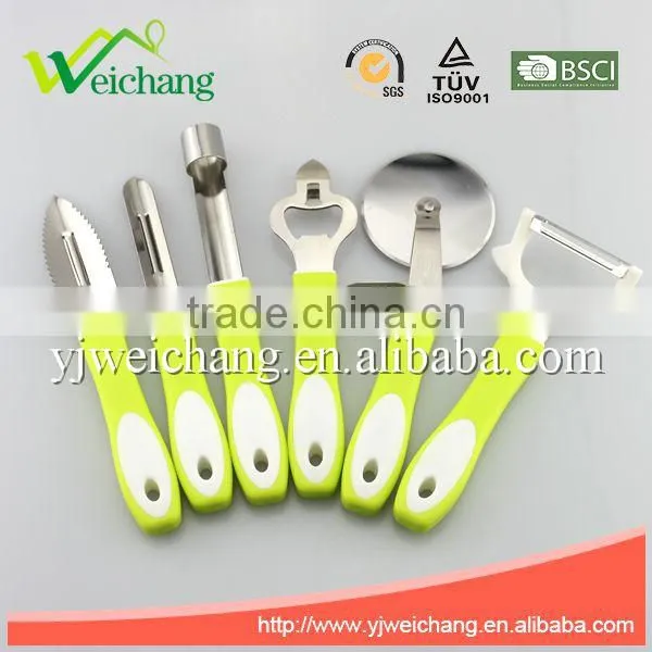 WCA278 New Design Great Kitchen Helper Scale Scraper Hot Sale photo-4