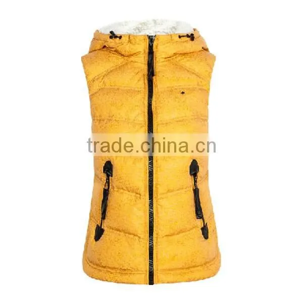2015 New Design Woman Outdoor Thin Short Down Vest photo-3