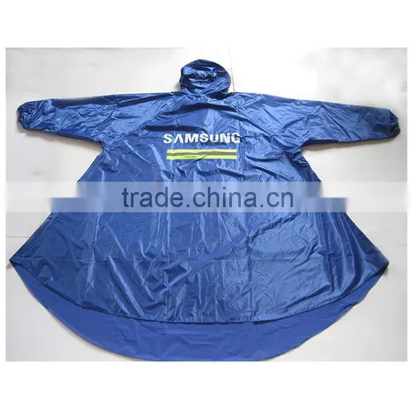 Professional Customized Rain Poncho With Sleeves photo-2