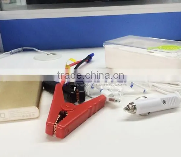 18mm Thick 8000mAh 200A/400A Golden Pocket Size Slim Car Jump Starter photo-4