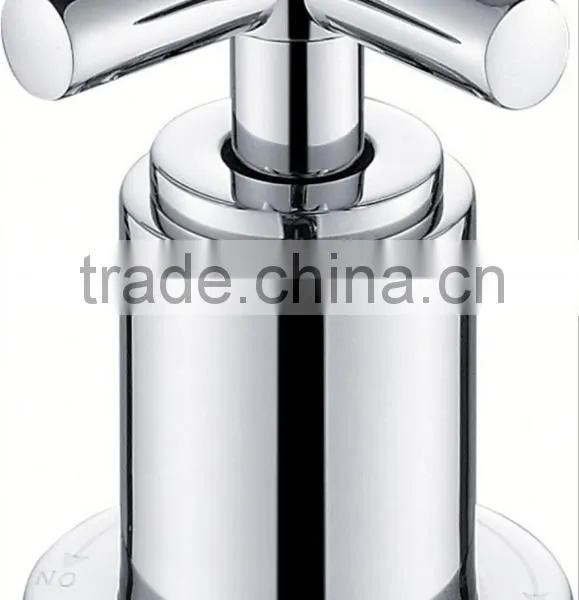 Acrylic Oval Shaped High End Bathtub For Hotel Use photo-4