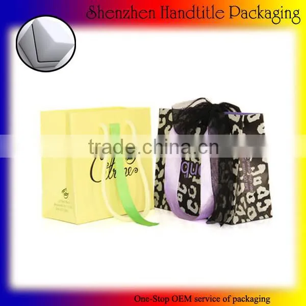 Custom Packaging Shopping Paper Bag Matt Lamination Spot UV Coated photo-3