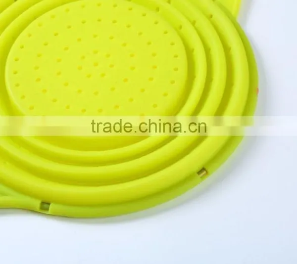 Green Silicone Folding Kitchenware Colander With Handle photo-6