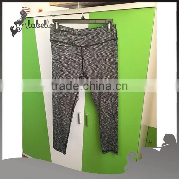 Capri Leggings With Spaceye Polyester Spandex Fabrics for Women photo-3