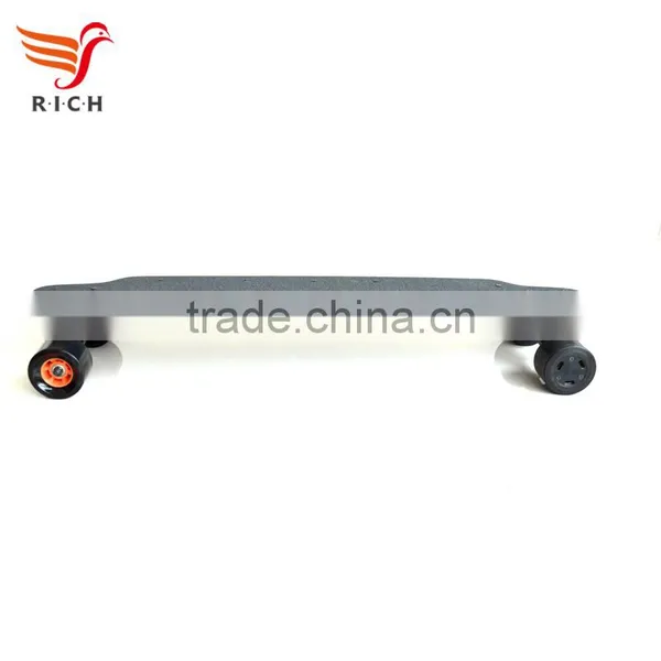 T3 Best Outdoor Sport Battery Electric Skateboard for Sale photo-2