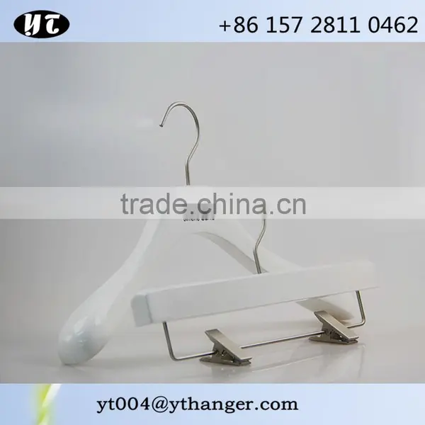 High End Wooden Hanger Matched Sets With Gold Hardware photo-4