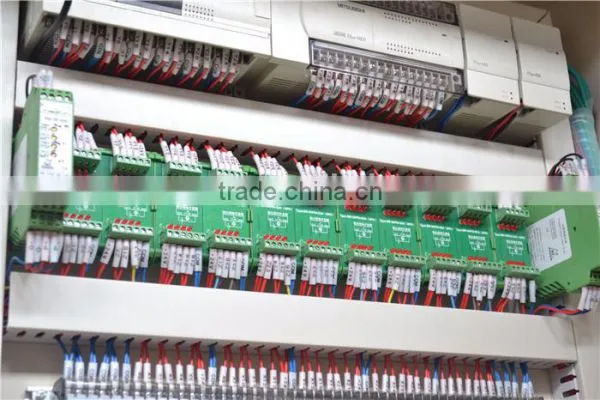 500T Automatic Vacuum Plate Vulcanizing Molding Machine Series photo-4